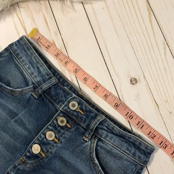 KanCan skirt size XS. (24 waist) - Picture 11 of 12